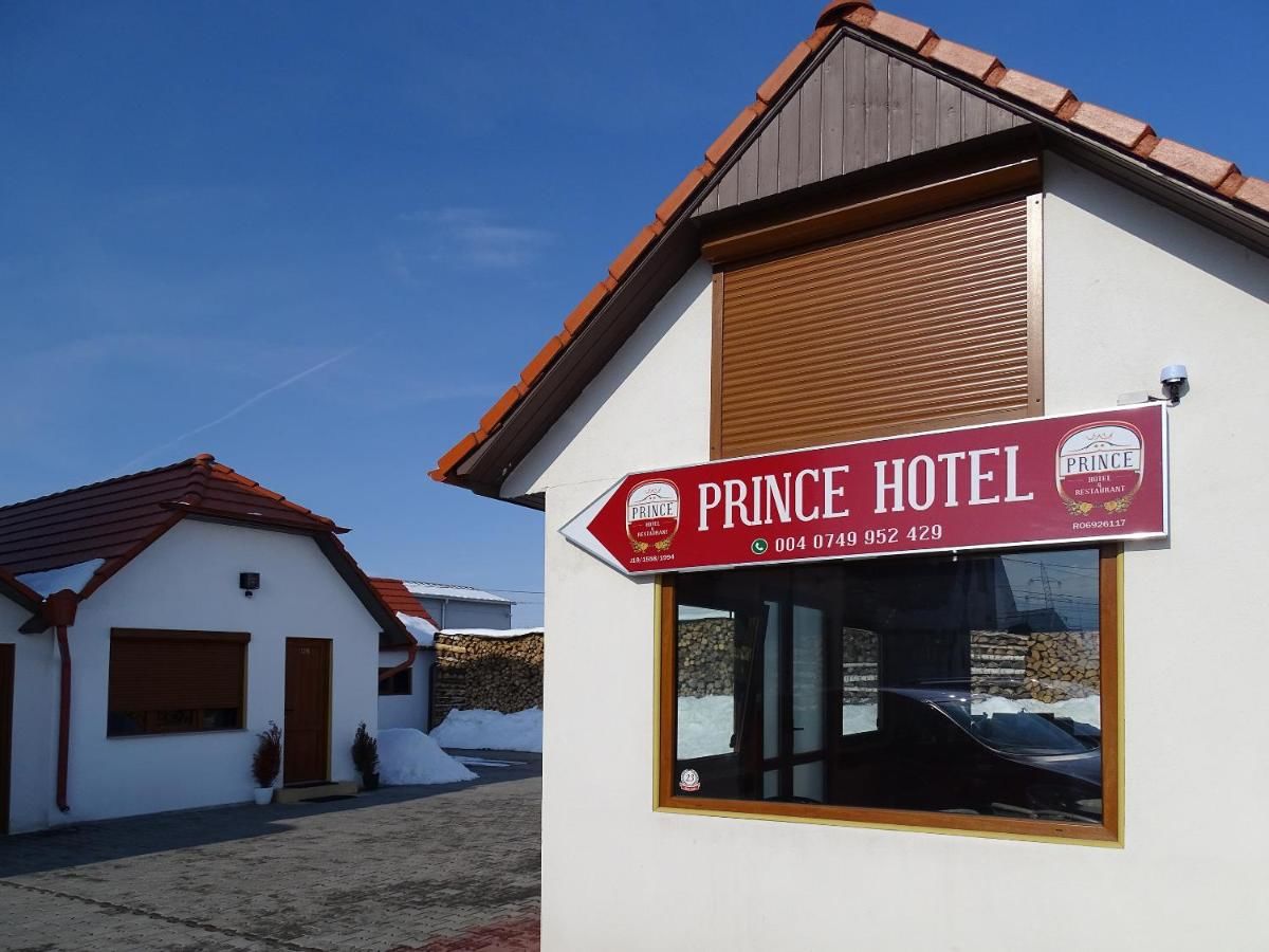 Отель Prince Hotel Меркуря-Чук-7